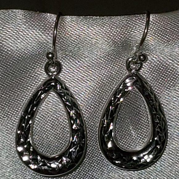 SALE! STERLING SILVER MYSTERY BOX!! - Picture 5 of 7